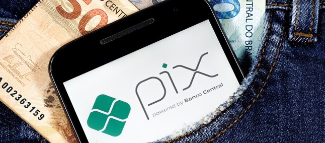 Pix Saque e Pix Troco vão passar a ser aceitos nas lotéricas Caixa; limite é de R$ 500 por cliente