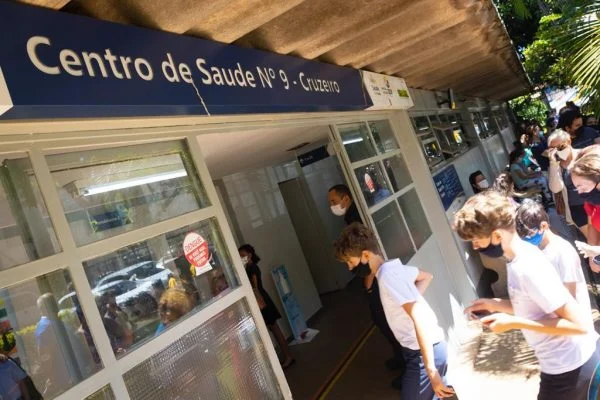 Confira onde vacinar crianças e adultos contra Covid no DF nesta 6ª