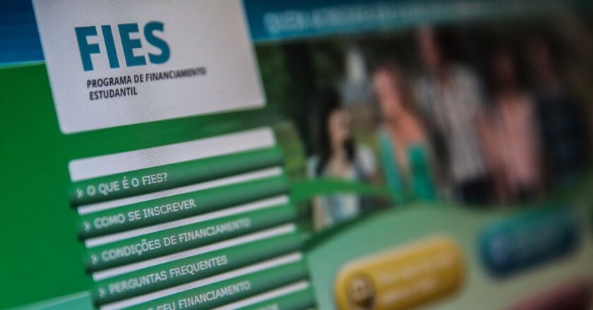 Refinaciamento de dívidas do Fies começa hoje com descontos até 92%