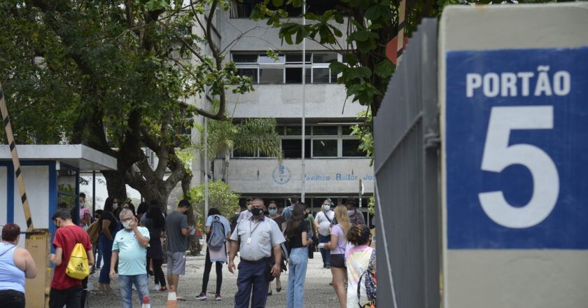 Prouni: amanhã termina prazo para informações da lista de espera