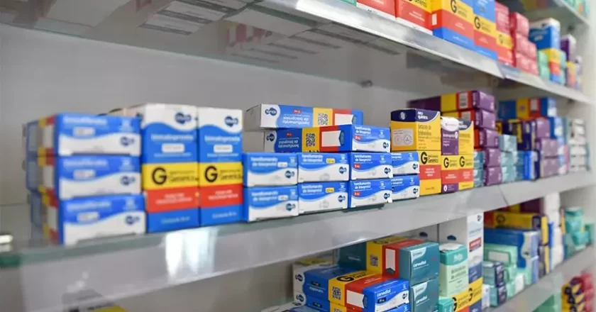 Ideia de aposentado para validade mais visível em remédio vira projeto