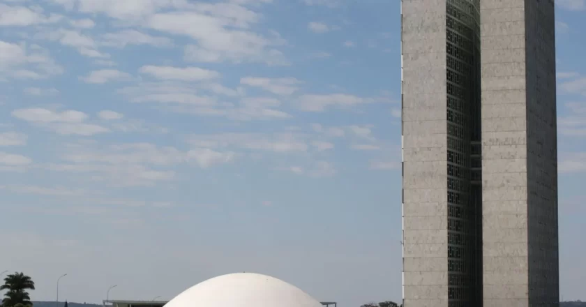 Senado aprova medida provisória que unifica sistemas de cartórios