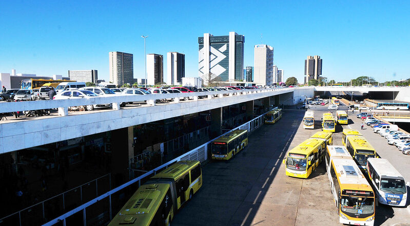 Mais viagens na linha que atende estudantes da Universidade de Brasília