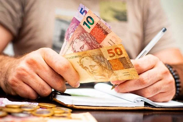 Entenda o que muda nos empréstimos consignados após publicação da MP