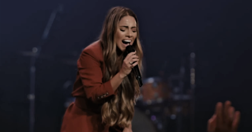 “Me Atraiu” alcança 50 milhões de visualizações e se consolida como o maior sucesso gospel de 2023!