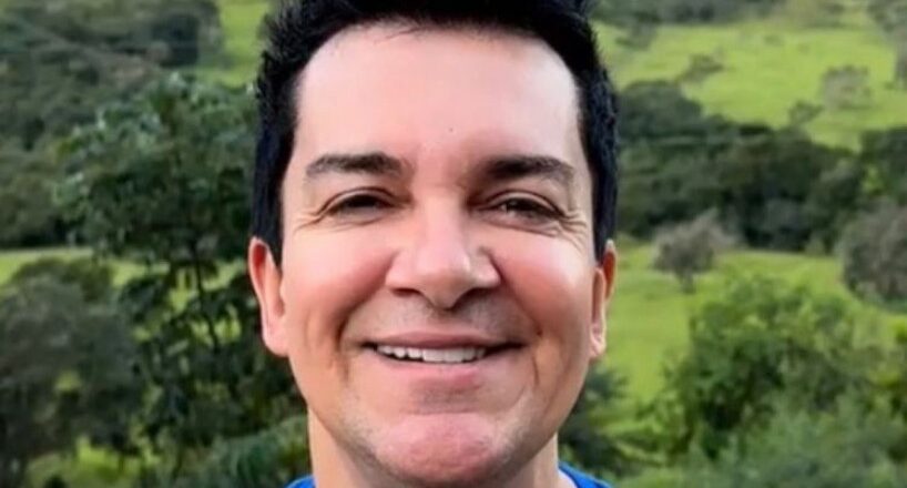 Cantor Regis Danese tem alta hospitalar após 20 dias internado