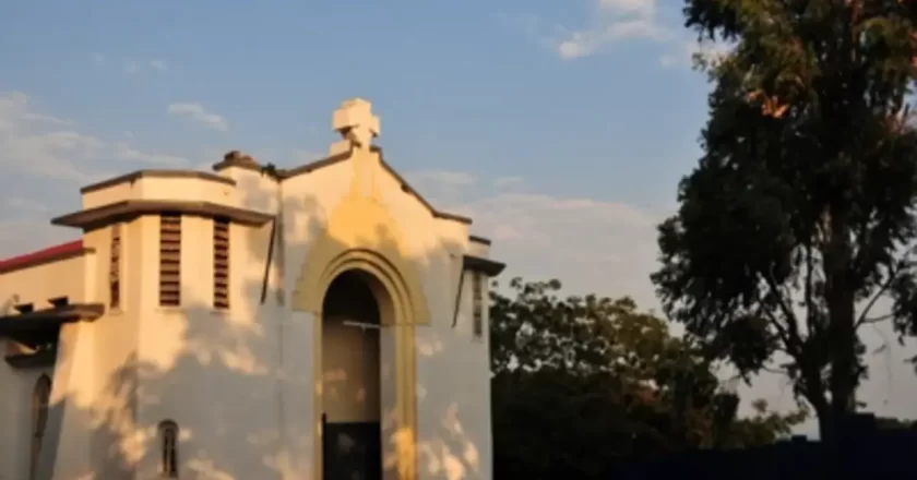 Adolescente foi mantido em cárcere e com fome por ter aceitado a Jesus Cristo, em Uganda