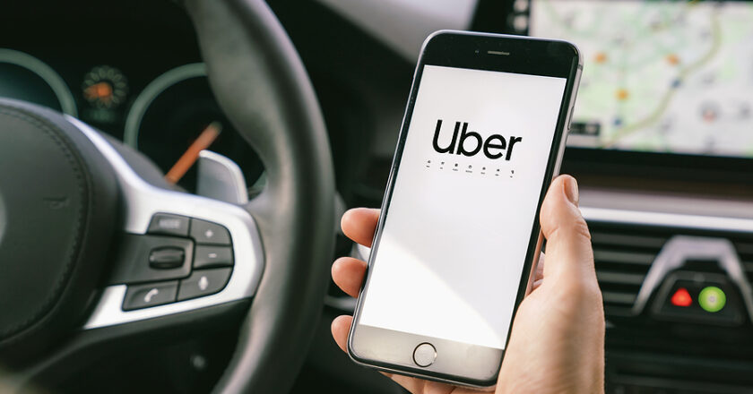 GDF e Uber firmam parceria para reforçar segurança de motoristas e passageiros