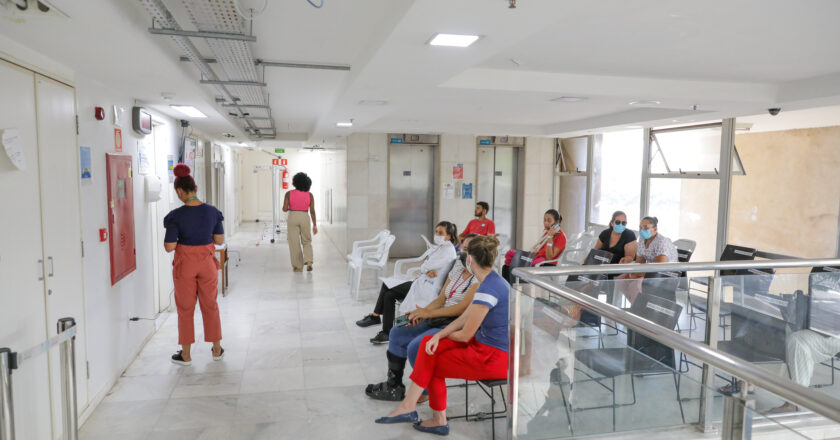Credenciamento de clínicas amplia tratamento de câncer na rede pública e beneficia mais de 900 pacientes no DF