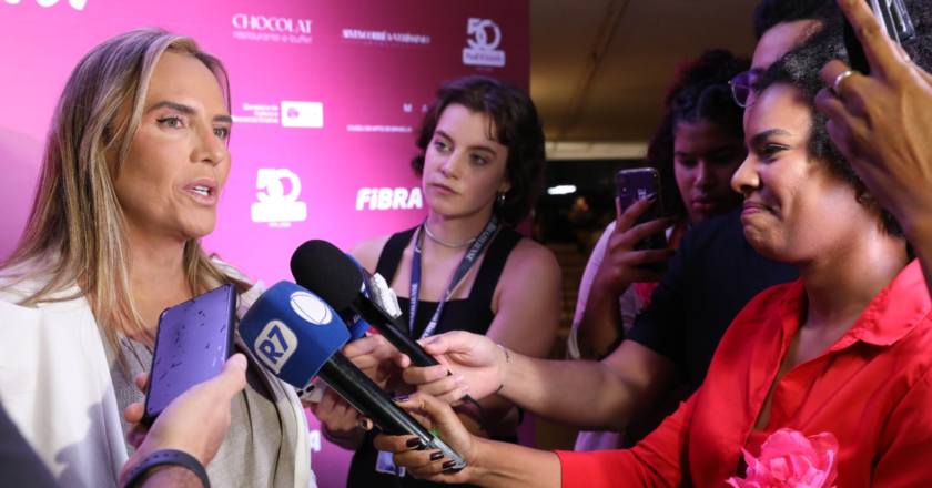 Governadora em exercício Celina Leão entrega prêmio em homenagem a lideranças femininas