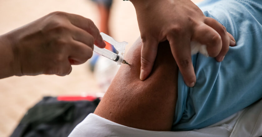 Brasilienses terão mais de 50 locais para se vacinarem neste sábado (14)