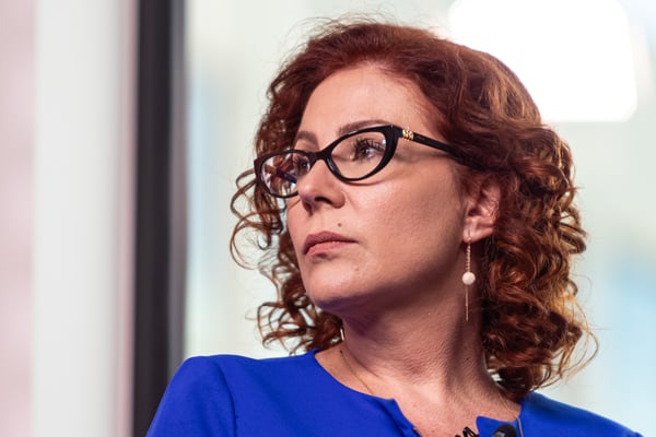 Câmara avalia perda de mandato de Carla Zambelli: entenda o processo