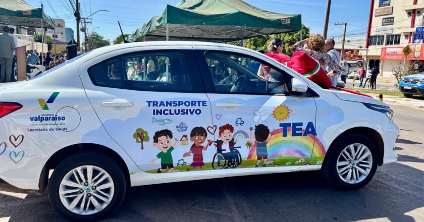 PREFEITURA DE VALPARAÍSO ENTREGA TRANSPORTE INCLUSIVO PARA ATENDER FAMÍLIAS ATÍPICAS COM MAIS DIGNIDADE E SEGURANÇA