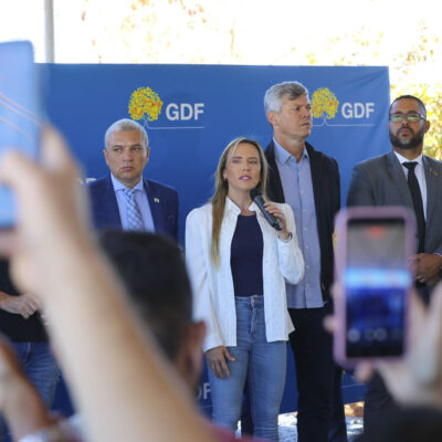 Investimento de R$ 5,4 milhões vai levar 5 km de asfalto para escola na área rural do Sol Nascente
