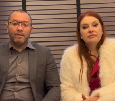 Ao lado da esposa, líder religioso admite erro e pede nova chance