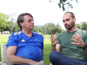 “Não haverá imposição ou chantagem na escolha do substituto de Jair”, diz Eduardo Bolsonaro