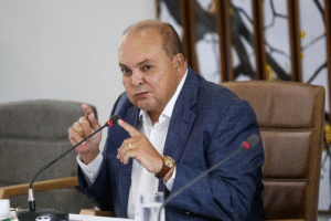 Ibaneis Rocha autoriza concurso com 1.197 vagas e reforça compromisso com a assistência social no DF