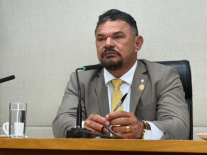 Deputado Hermeto esclarece citação em investigação e nega participação em contrato da Educação