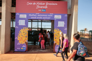 Mulheres de Planaltina recebem serviços gratuitos com chegada da Casa da Mulher Brasileira Itinerante