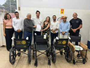 PREFEITURA DE VALPARAÍSO RECEBE DOAÇÃO DE EQUIPAMENTOS DE ACESSIBILIDADE EM PARCERIA COM ROTARY CLUB