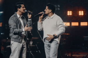 “Foi Por Mim”: André e Felipe apresentam canção sobre redenção e graça