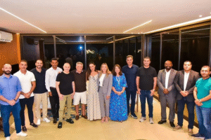 Celina Leão reúne 12 partidos e se consolida como força política no DF