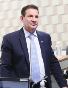 Vanderlan assume liderança na disputa pela 2ª vaga ao Senado, diz levantamento