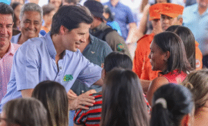 Com apoio de Caiado, Daniel Vilela lidera corrida ao governo com ampla vantagem