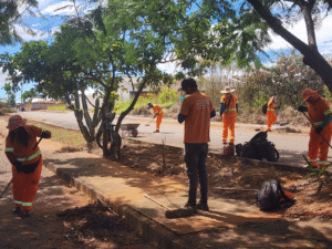 Mutirão de limpeza transforma o Mansões Camargo e reforça ações de zeladoria em Águas Lindas