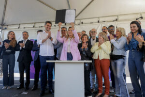 Celina Leão tira do papel sonho de milhares de famílias e autoriza construção do Centro de Doenças Raras no DF
