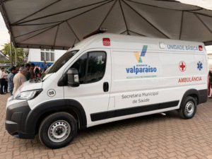 Valparaíso reforça rede de saúde com chegada de nova ambulância