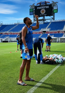 Jogadores de Curaçao se unem em oração e comovem torcedores nas redes sociais