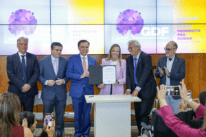 Adasa fortalece fiscalização do setor elétrico no DF com convênio firmado com a ANEEL