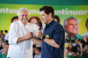 Daniel Vilela e Caiado reúnem multidão no encerramento do Pra Frente Goiás e demonstram a força da base governista em Goiás