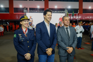 Daniel Vilela anuncia promoção de 793 bombeiros e reforça estrutura da corporação com novos veículos