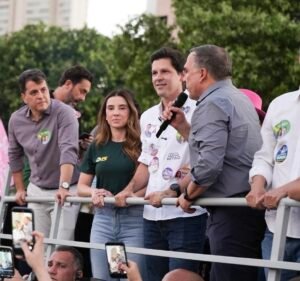 Daniel Vilela conquista apoio dos prefeitos das 10 maiores cidades de Goiás