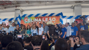 Com casa lotada e apoio de lideranças políticas e evangélicas, Celina Leão oficializa candidatura ao GDF em uma das maiores convenções da história do DF