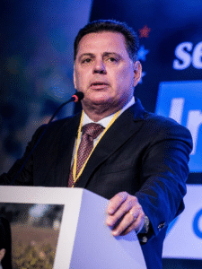 Marconi terá de prestar esclarecimentos à CPI que apura irregularidades no Jockey Club