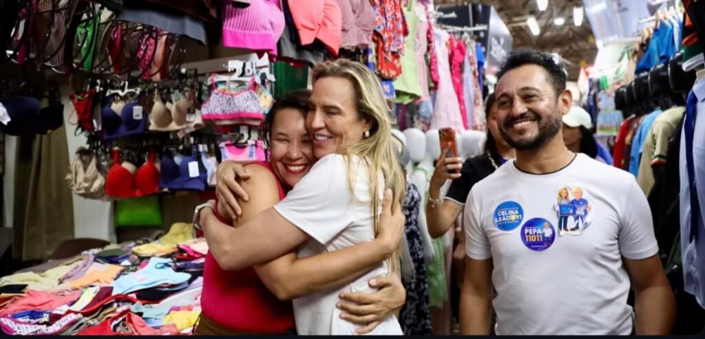 Celina recebe apoio de feirantes durante agenda em Planaltina