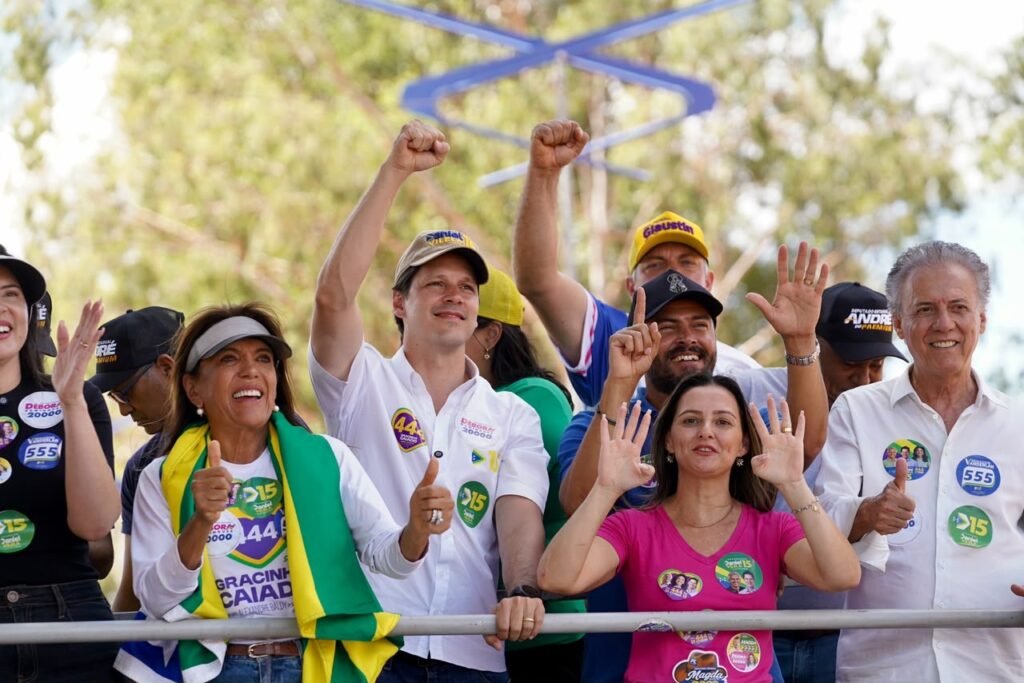Daniel Vilela chega a 52,3% dos votos válidos e mantém liderança em Goiás, aponta pesquisa