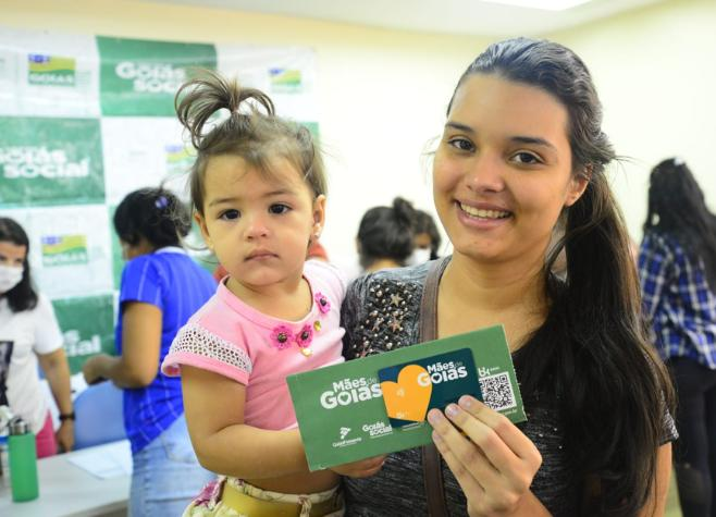 Valparaíso realiza nesta terça-feira reentrega de cartões de quatro programas sociais