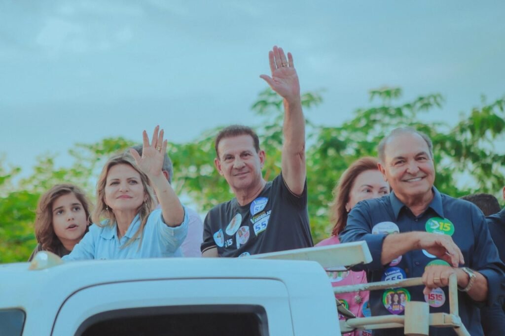 Com megacarreata em Trindade, Vanderlan fecha campanha em clima de confiança
