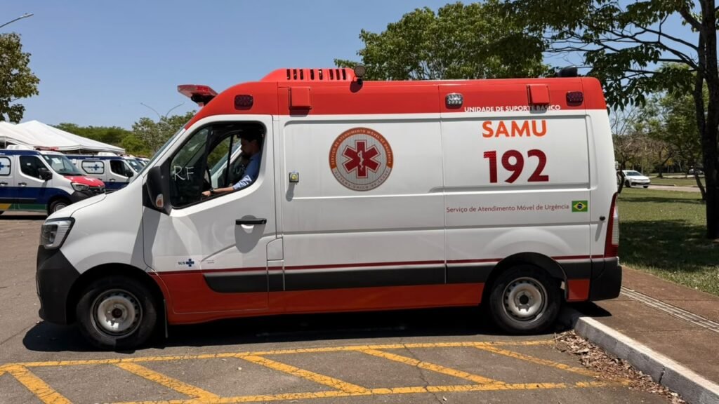 Valparaíso recebe nova ambulância e reforça estrutura do SAMU para atendimentos de urgência
