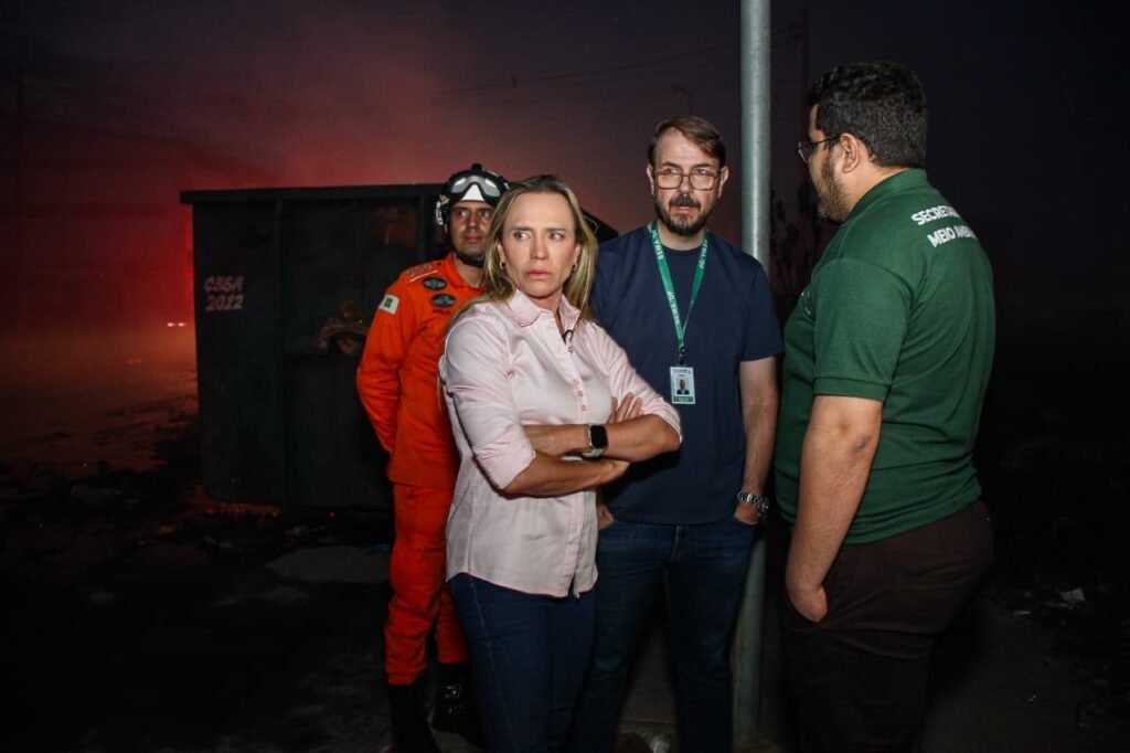 Celina Leão visita galpão após incêndio e promete apoio aos catadores: “Vocês não estão sozinhos”