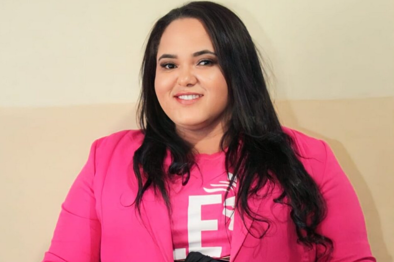 Krislaine Oliveira